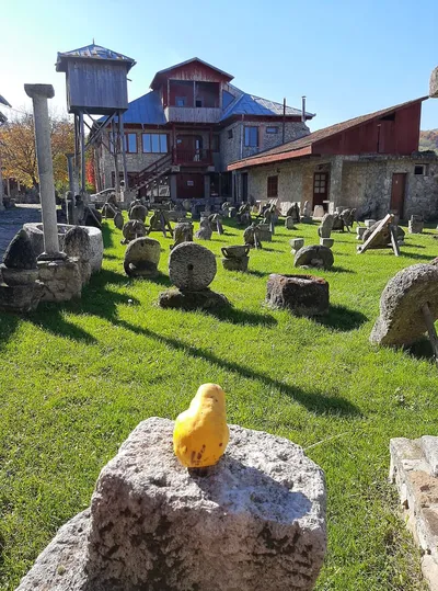 Muzeul Pietrei, Sângeru (Prahova)