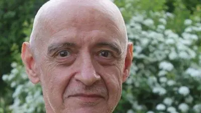 Mircea Alexandru Muntenescu, grafician, pictor