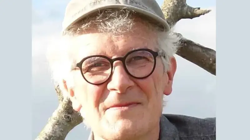 István GYALAI, grafician