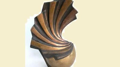 Dumitru PĂLĂLĂU, sculptor