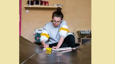 Daniela PĂLIMARIU, artist vizual