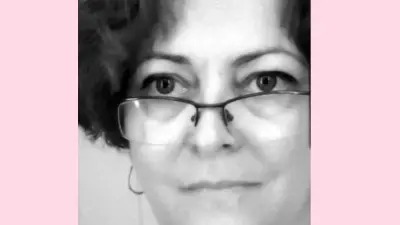 Amalia PERJOVSCHI, artist vizual