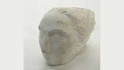 Roua STOENESCU, sculptor