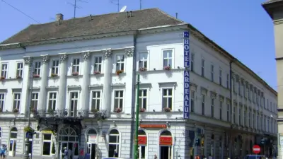Hotel Crucea Albă (acum Ardealul), Arad