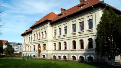 Liceul Dinicu Golescu, Câmpulung