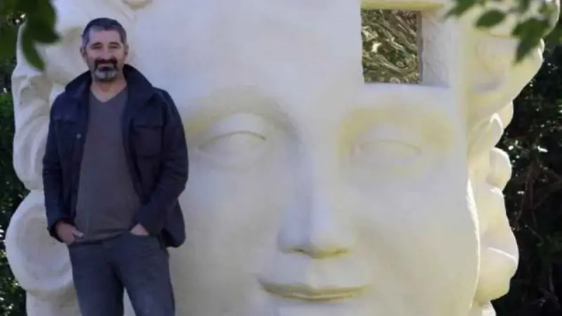 Leonard URSACHI, sculptor