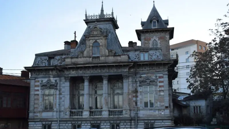 Casa Aron Băiulescu din Piteşti