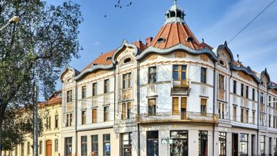 Palatul Fuchsl - primul palat în stil secession din Oradea