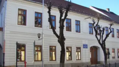Liceul de arte plastice Corneliu Baba din Bistrița
