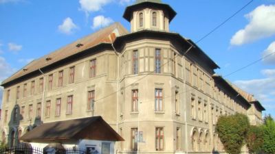 Cladirea Școlii Mihai Eminescu din Năsăud