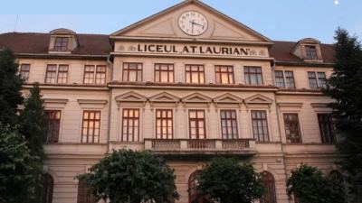 Cladirea Liceului Laurian din Botoșani