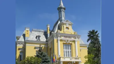 Primăria veche din Botoșani