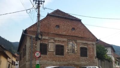 Casa cu sfinți din Brașov