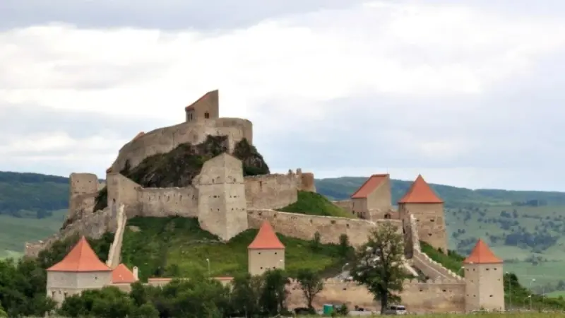 Cetatea Rupea de pe dealul Cohalmului, Brașov