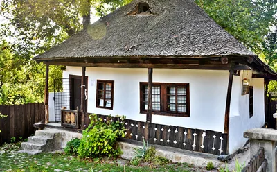 Casa Memorială „Moș Ion Roată”, comuna Câmpuri, judeţul Vrancea