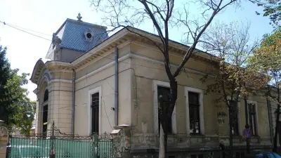 Muzeul Cornel Medrea din București, Str. g-ral C-tin Budișteanu, nr. 16 sector 1.