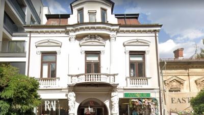 Casa cu cariatide din București, bd. Lascăr Catargiu