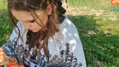 Alexandra RUS, încondeiat ouă