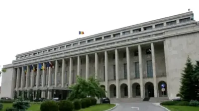 Palatul Victoria din București, piața Victoriei