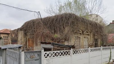 Casa veche de birjar din București, str. Episcopul Radu