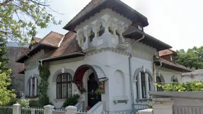Casă veche din București, str. pictor Alexandru Romano, nr. 22