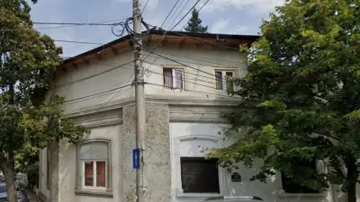 Casă veche din București, str. Sfânta Treime, nr. 30