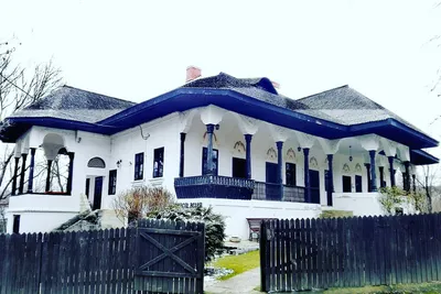 Conacul si Foișorul Bellu, Urlați, Prahova