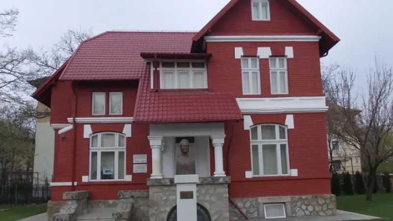 Casa Roșie din Bârlad, Vaslui 