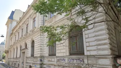 Fostul sediu al Bancii Creditul Rural din București, str. Doamnei