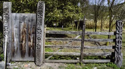 Gheorghe Borodi – sculptorul porților din Sighetu Marmației