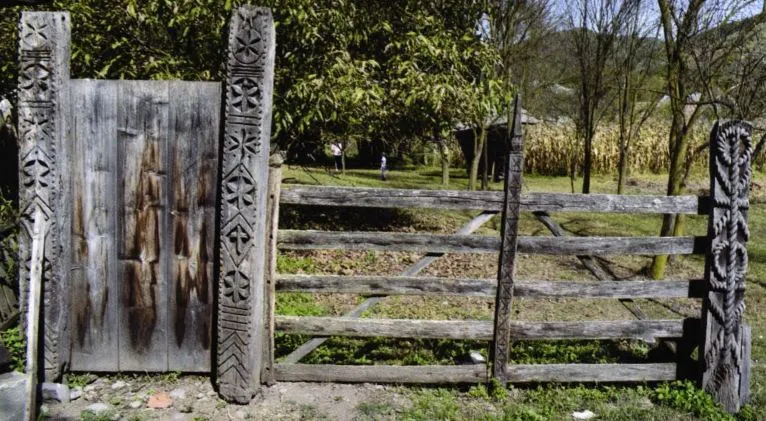 Gheorghe Borodi – sculptorul porților din Sighetu Marmației