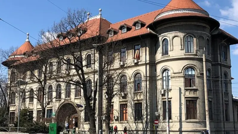 Liceul Gheorghe Șincai din București, calea Șerban Vodă