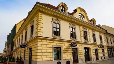 Casa Johann Stojanovich, Cafeneaua Spieluhr din Timișoara, Timiș
