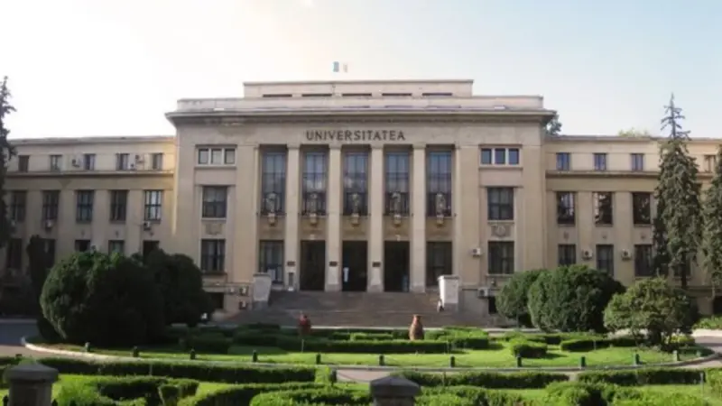 Cladirea Facultatii de Drept din București, bd. Mihail Kogălniceanu