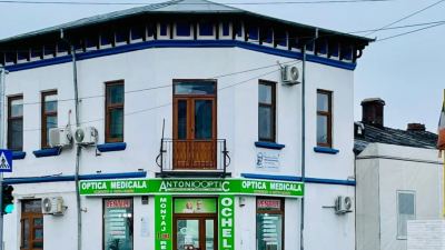 Restaurantul lui Caragiale din Buzău, Piața Gării