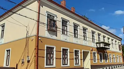 Gimnaziul de fete Regina Maria din Oravița, Caraș Severin Gimnaziul de fete Regina Maria din Oravița, Caraș Severin