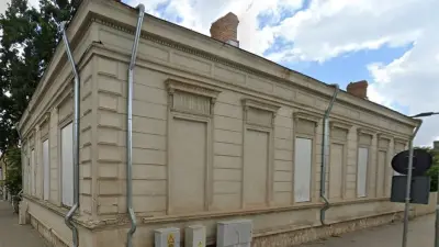 Casă veche - fosta Administrație Financiară din Călărași