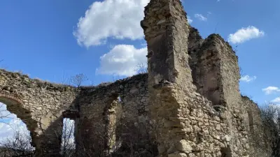 Ruinele castelului Bocskay din Aghireșu, Cluj
