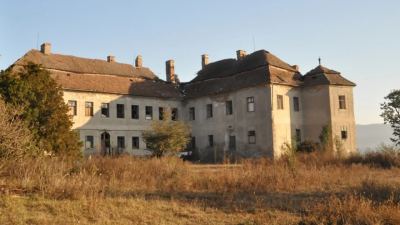 Castelul Kemeny din Luncani, Cluj