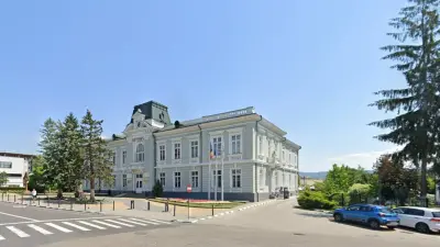 Primăria Râmnicu Vâlcea, str. general Praporgescu