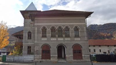 Locuinţele societăţii Carpatina din Brezoi, Vâlcea