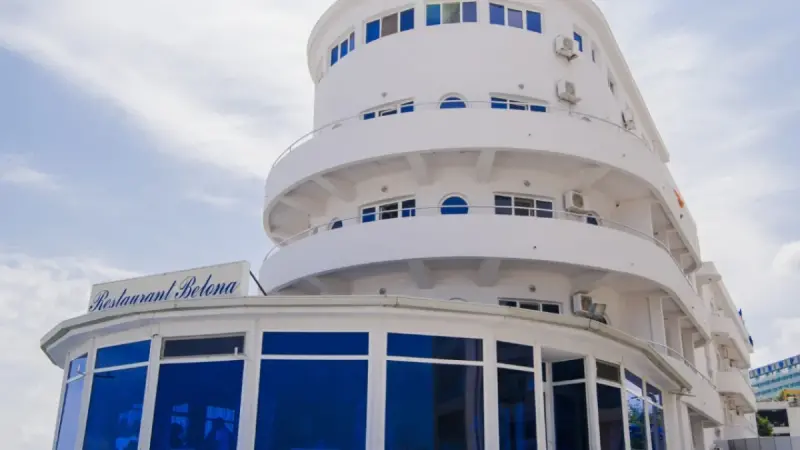 Hotel Belona din Eforie Nord si Patul lui Procust