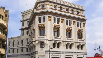 Hotel Mercur, apoi sediu al BNR din Constanța, Piața Ovidiu Hotel Mercur, apoi sediu al BNR din Constanța, Piața Ovidiu