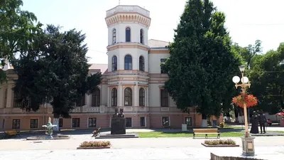 Expoziţia Béla Bártok de la Castelul Nakó, Sânnicolau Mare, Timiş Expoziţia Béla Bártok de la Castelul Nakó, Sânnicolau Mare, Timiş