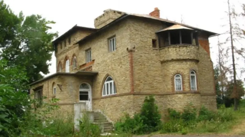 Conacul Bucevski din Calafindești, Suceava