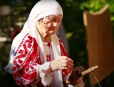 Adela Petre - Țesătoarea Tezaur uman viu din Buzău