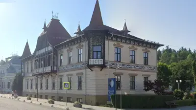 Hotel Carol din Vatra Dornei, Suceava