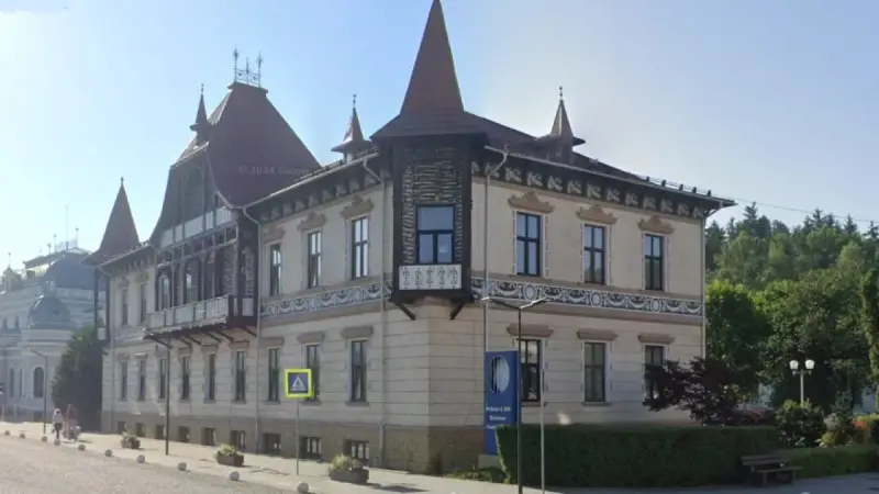 Hotel Carol din Vatra Dornei, Suceava