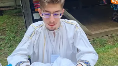 Luca Darius Sebastian, cusatură tradițională