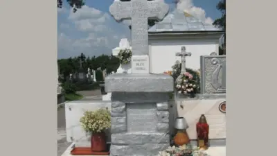 Mormântul lui Grigore Vindereu din Suceava